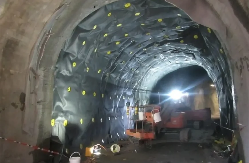 Réhabilitation du tunnel des Mayens du Revers